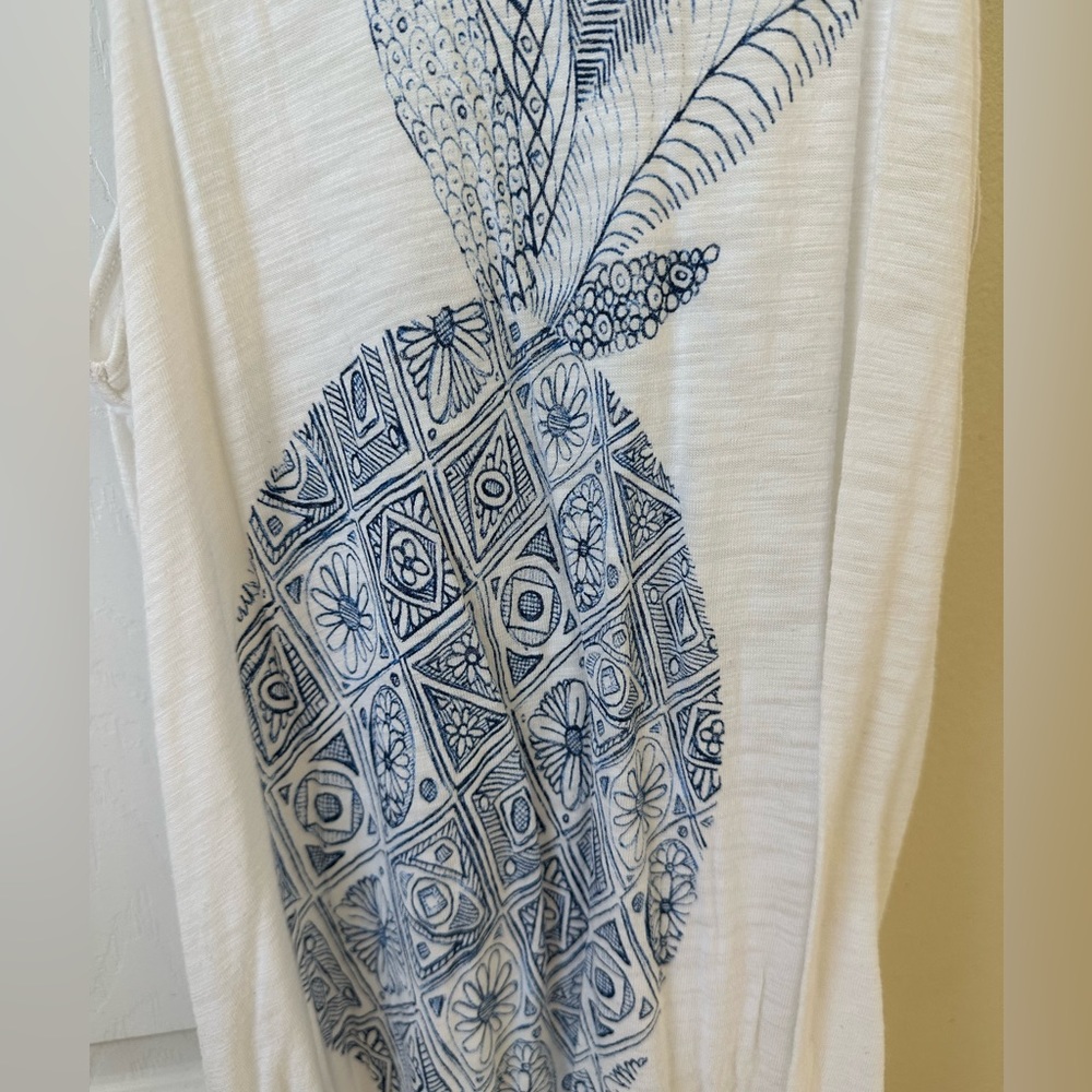 Aerie pineapple tank